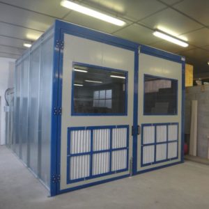 Cabine de peinture à ventilation verticale – STI Larçay