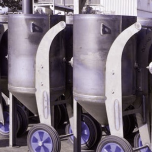 Sableuse 200 litres complète ou nue – STI Larçay – Solutions Techniques  pour l'Industrie